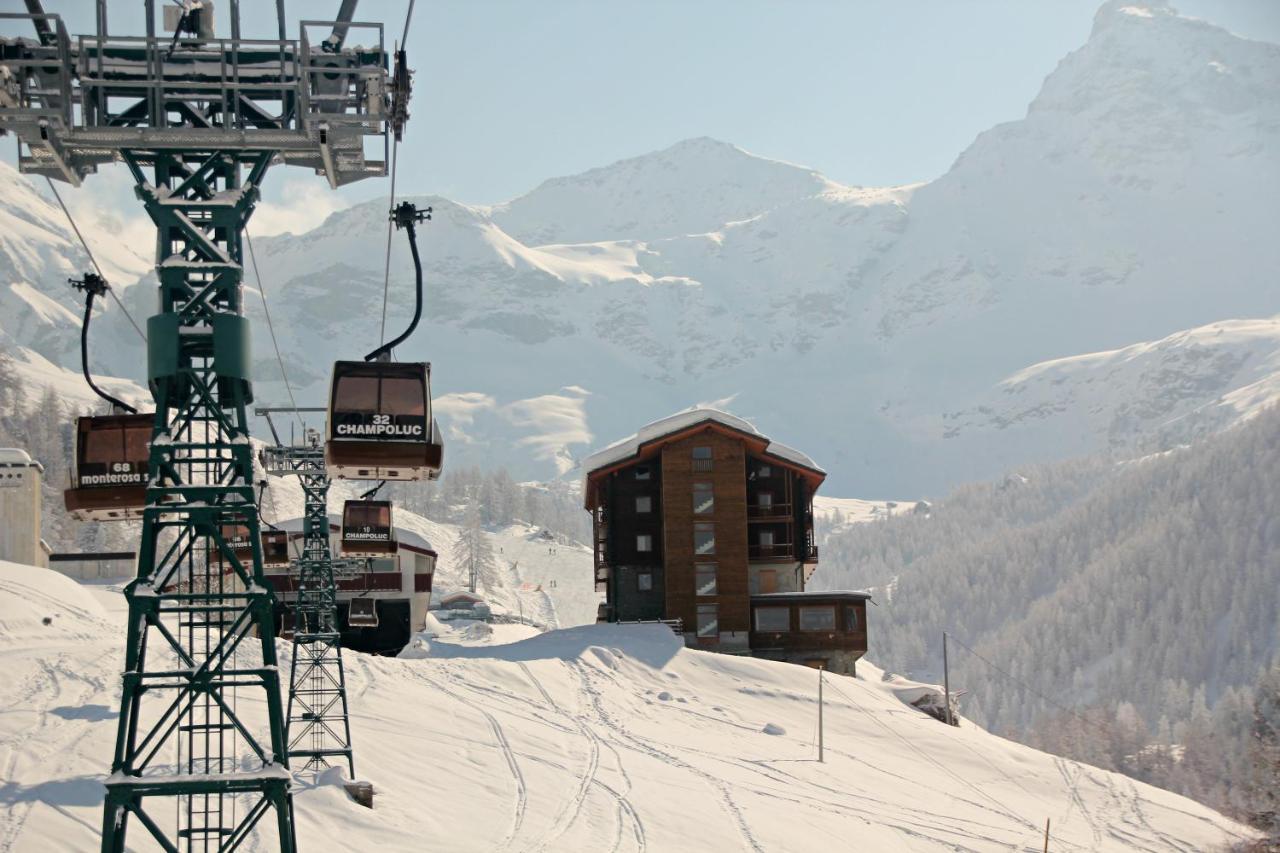 Maison Fosson Aparthotel Champoluc Kültér fotó