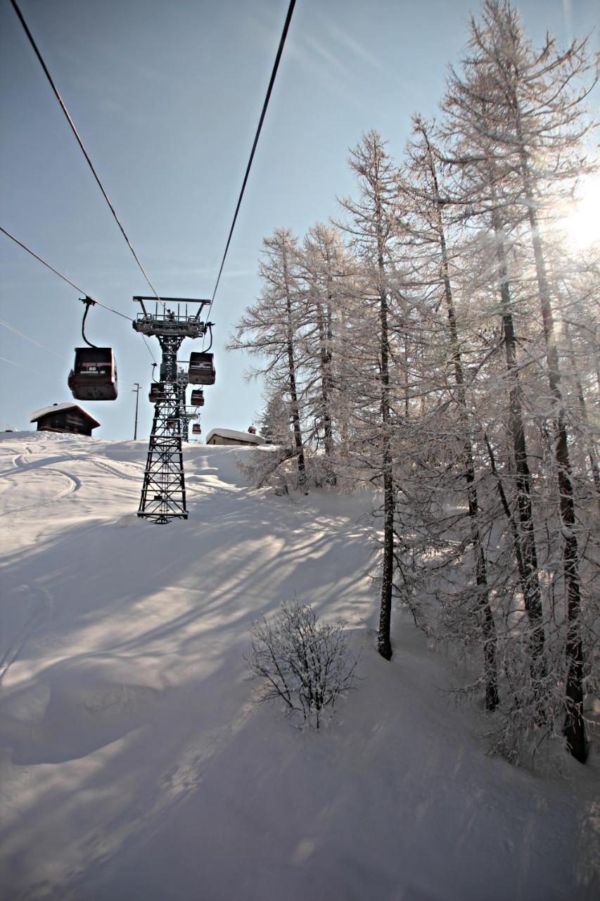 Maison Fosson Aparthotel Champoluc Kültér fotó